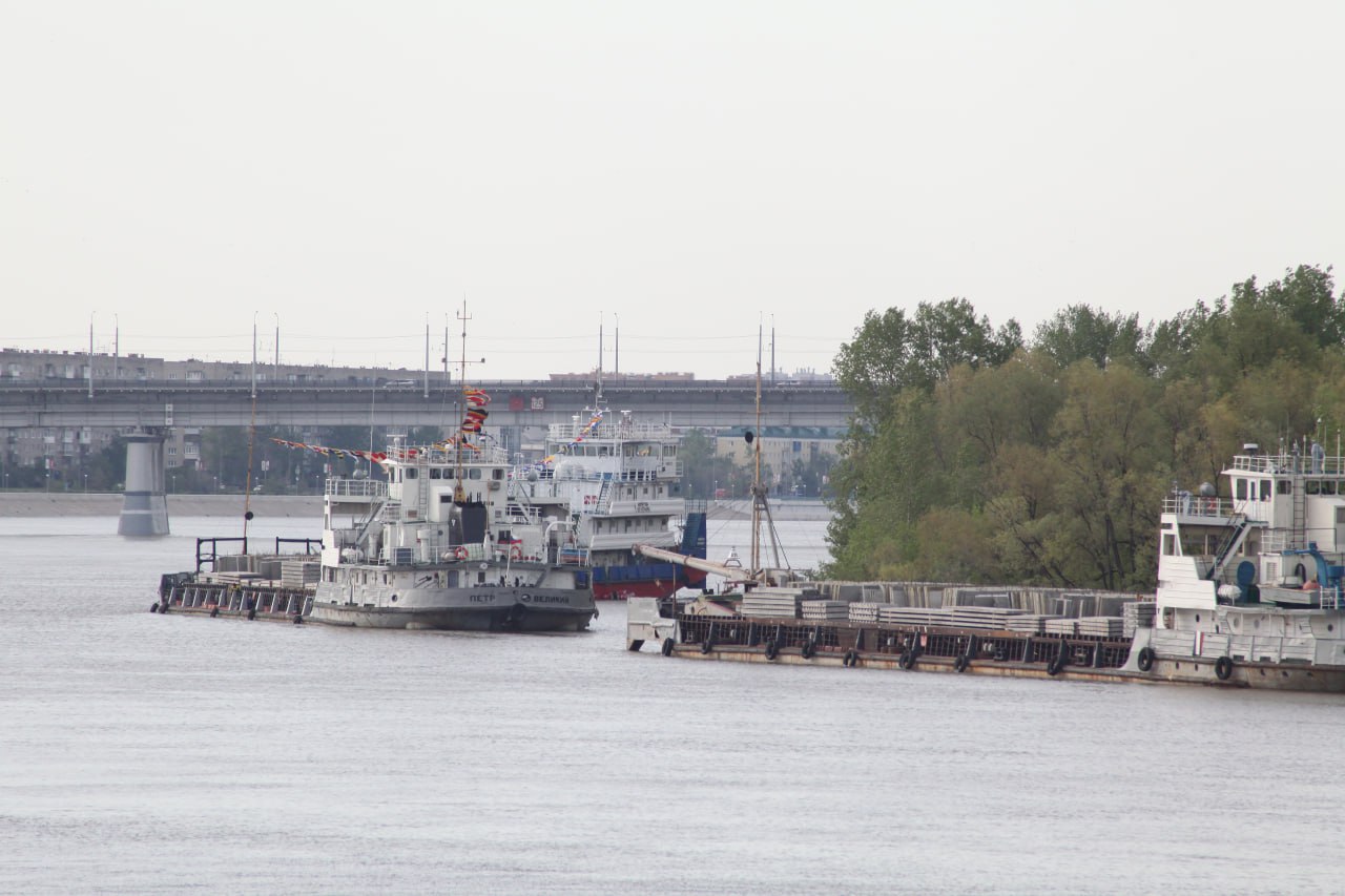 Омская область и Казахстан будут развивать судоходство по Иртышу