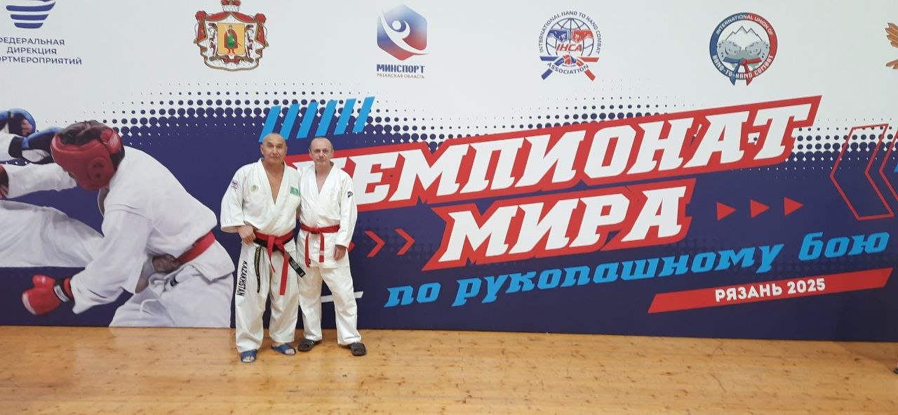 Омич Владимир Орлов завоевал «серебро» чемпионата мира по рукопашному бою Омич Владимир Орлов завоевал «серебро» чемпионата мира по рукопашному бою