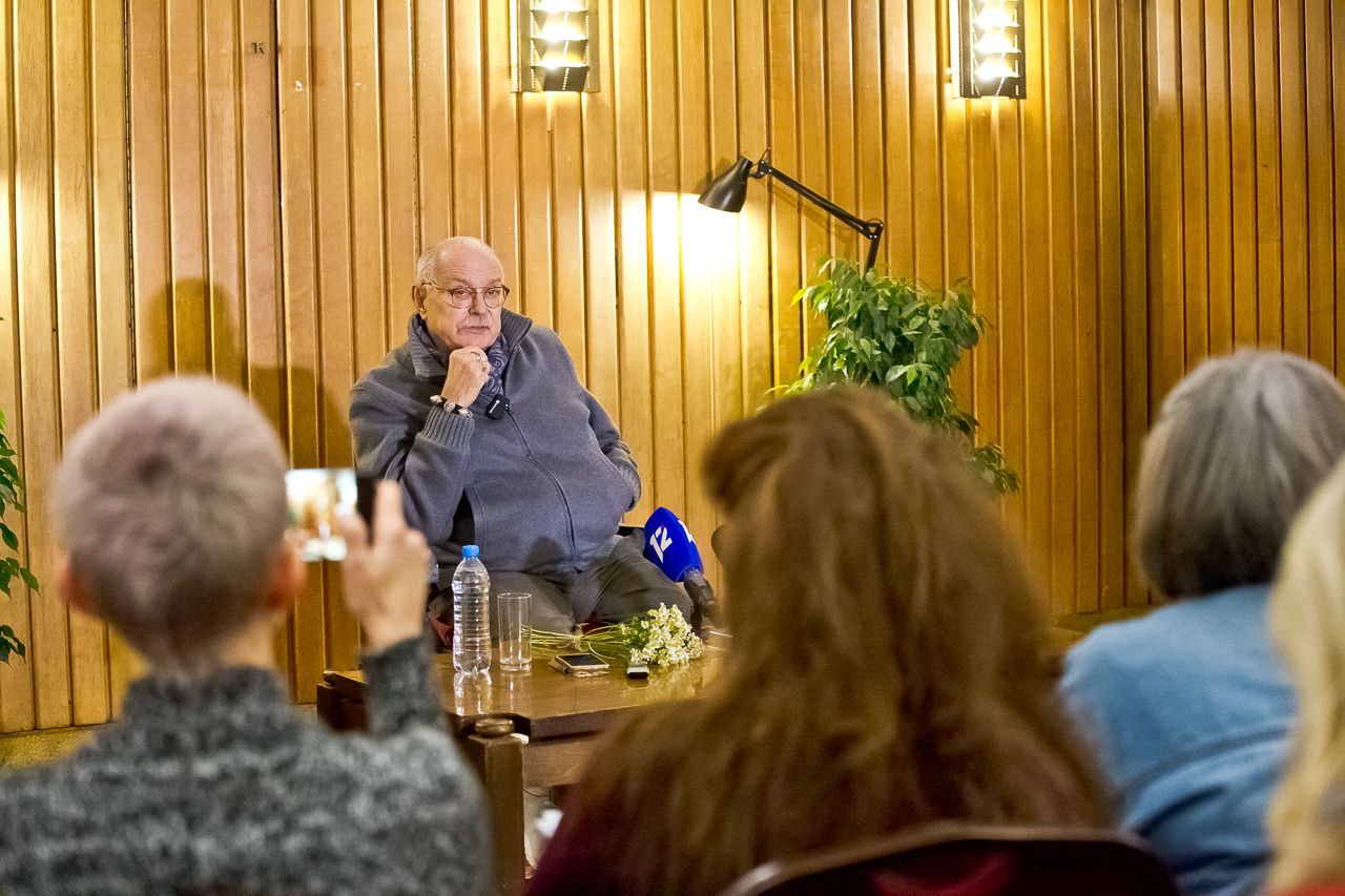 В Омске завершились «Большие гастроли» «Мастерской «12» Никиты Михалкова» В Омске завершились «Большие гастроли» «Мастерской «12» Никиты Михалкова»