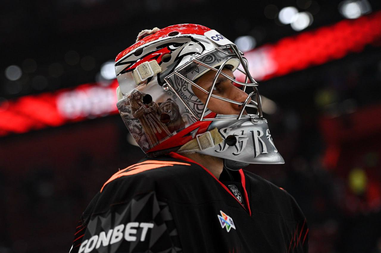 «Авангард» одержал победу в матче против «Трактора» со счетом 3:2