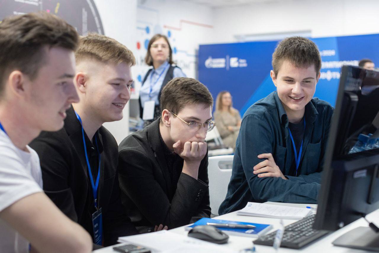 Лучшим работодателем вновь признана «Газпром нефть» Лучшим работодателем вновь признана «Газпром нефть»