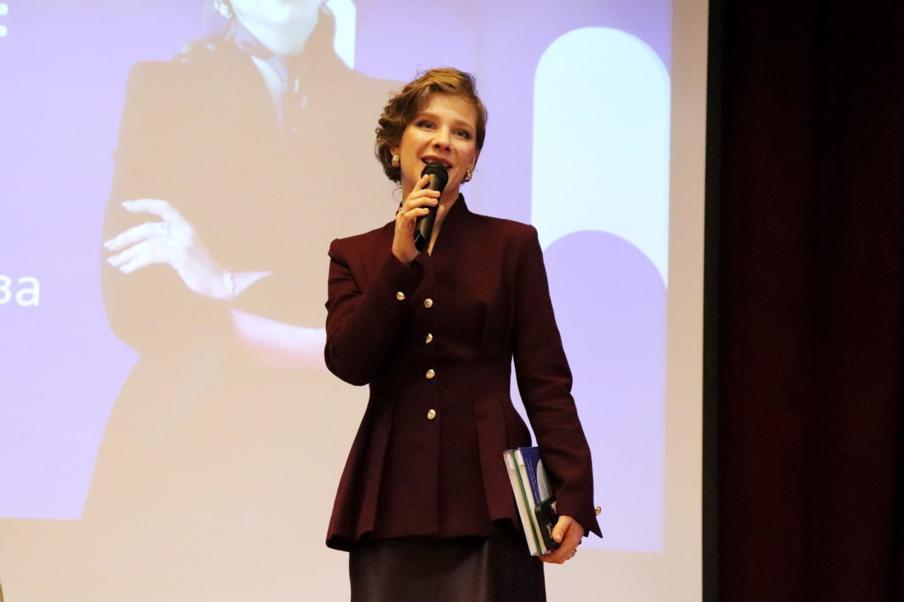 Елизавета Арзамасова поделилась с омичами секретами родительства Елизавета Арзамасова поделилась с омичами секретами родительства