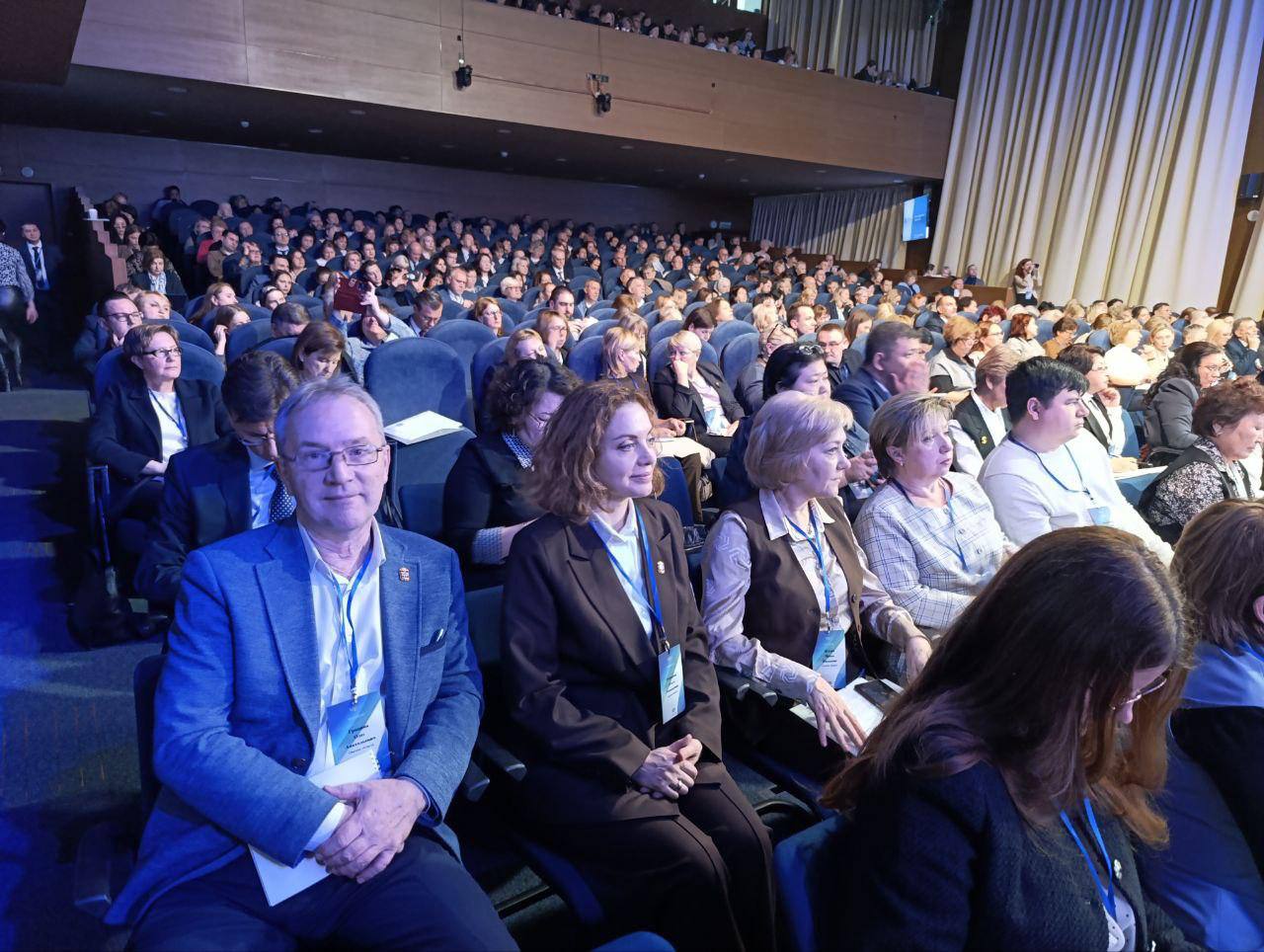 Омская область находится в «зеленой» зоне Рособрнадзора по организации школьных экзаменов в 2025 году Омская область находится в «зеленой» зоне Рособрнадзора по организации школьных экзаменов в 2025 году