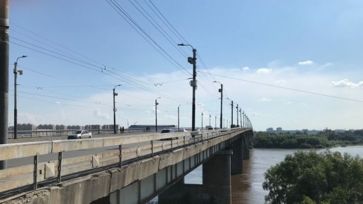 В омской мэрии опровергли перенос срока сдачи моста у Телецентра