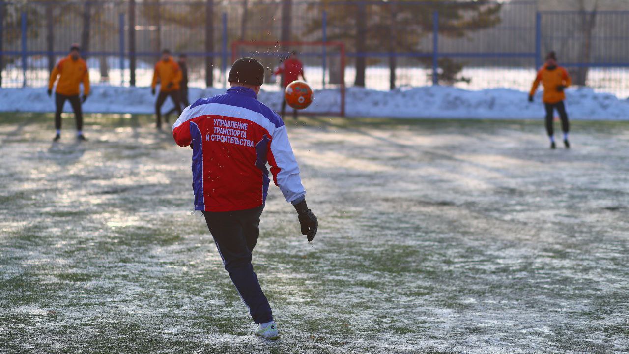 В Омске стартовал 34-й турнир по мини-футболу памяти Александра Веретено В Омске стартовал 34-й турнир по мини-футболу памяти Александра Веретено