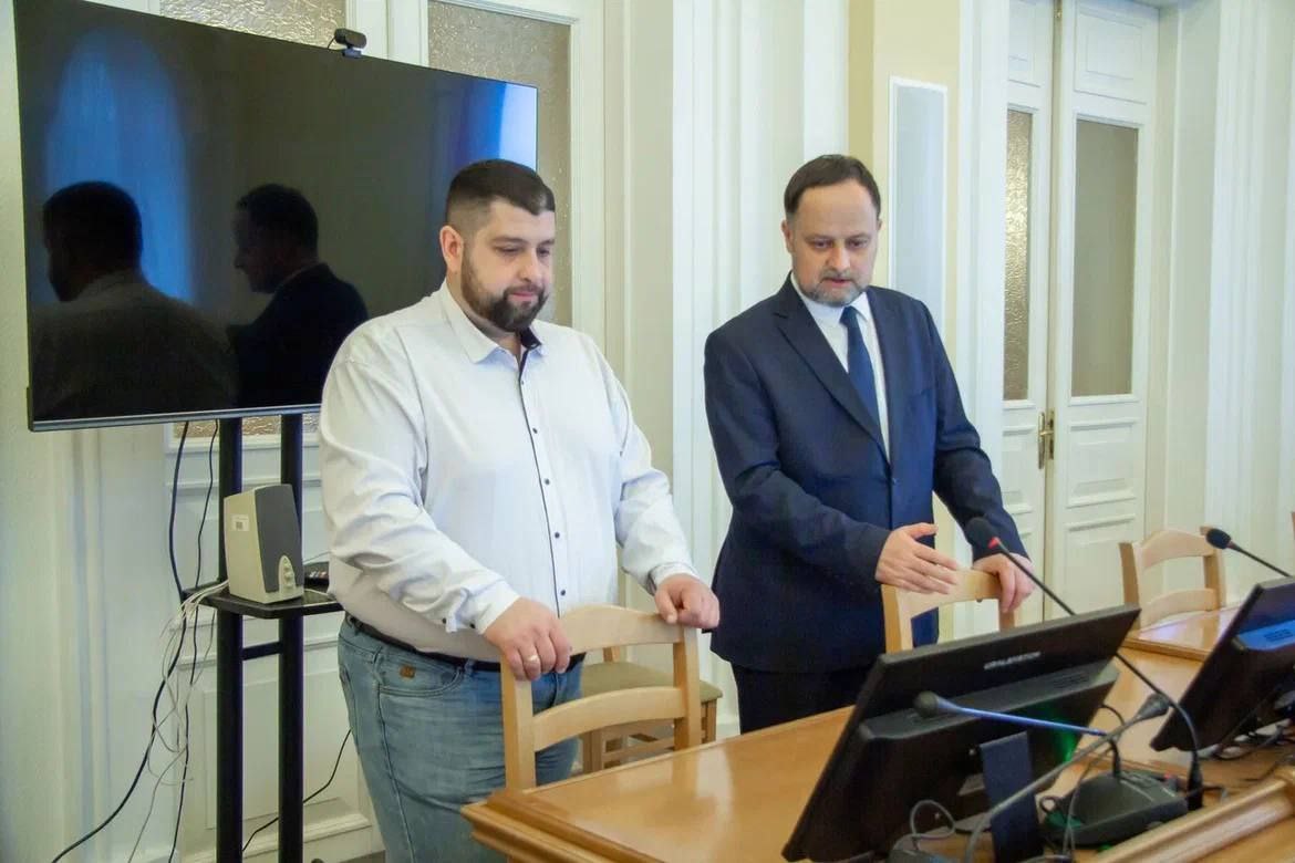 Финалисты региональной кадровой программы «ПРОдвижение ГЕРОЕВ» на минувшей неделе приступили к стажировкам в региональных органах власти Финалисты региональной кадровой программы «ПРОдвижение ГЕРОЕВ» на минувшей неделе приступили к стажировкам в региональных органах власти