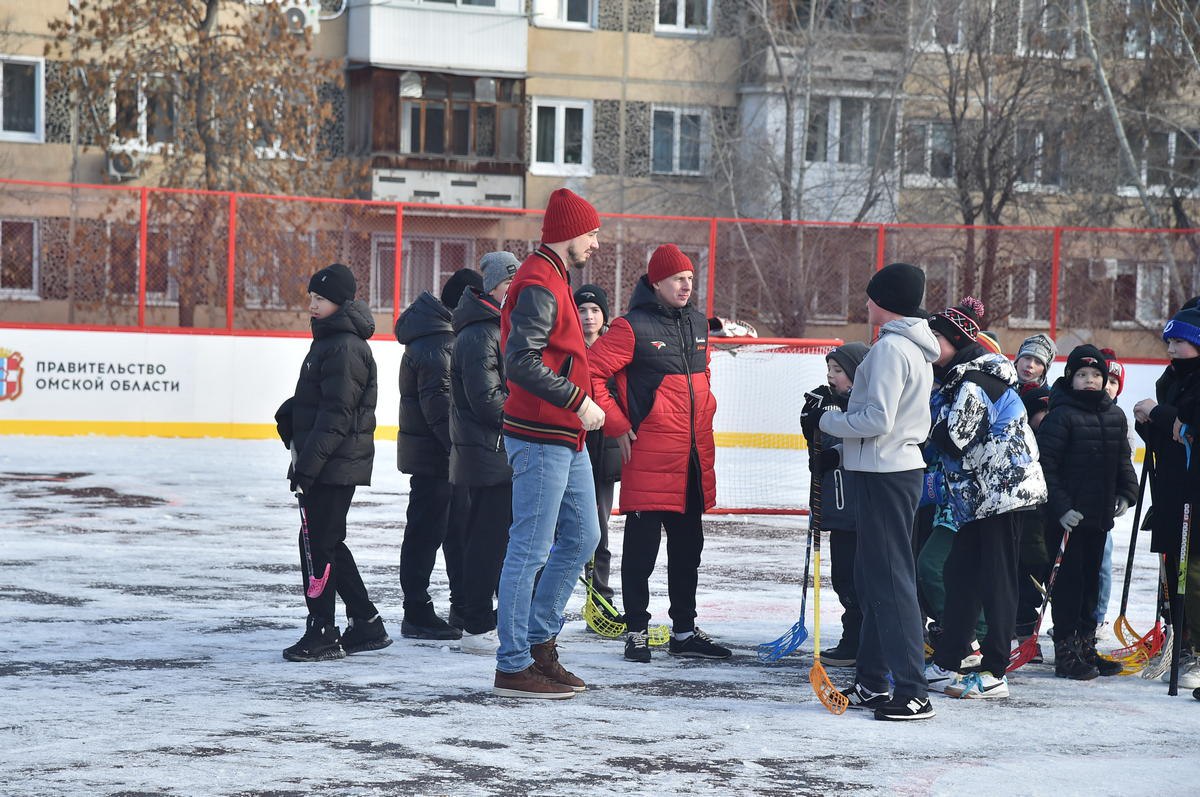 Омские нефтяники вместе с «Авангардом» подготовили для юных хоккеистов 35 стадионов Омские нефтяники вместе с «Авангардом» подготовили для юных хоккеистов 35 стадионов