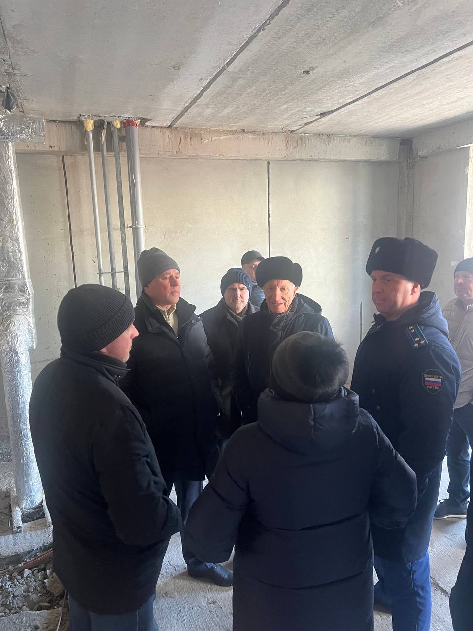 Заместитель прокурора Омской области Евгений Бельтюков совместно c заместителем Министра строительства и архитектуры Омской области, руководителем регионального Фонда защиты прав граждан-участников долевого строительства...