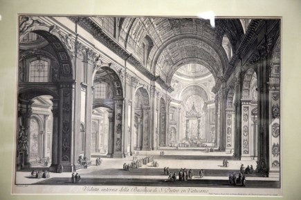 В Омске открылась уникальная выставка графики Пиранези и арт-деко