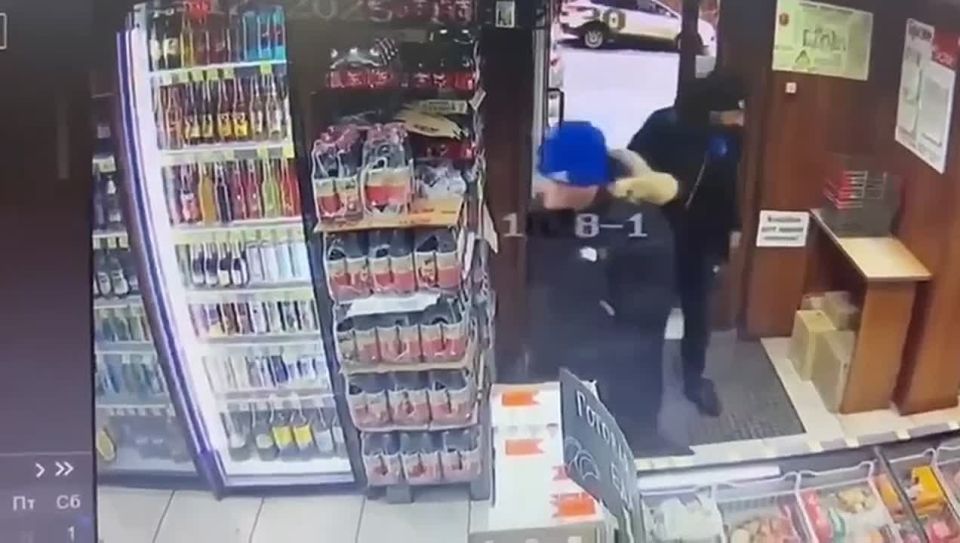 «Космический грабёж»: в Омске ищут любителя золотых цепочек