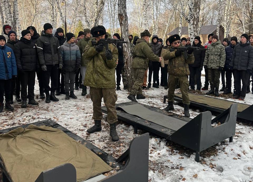 Финалисты программы «ПРОдвижение ГЕРОЕВ» посетили омский военно-патриотический центр «Авангард» Финалисты программы «ПРОдвижение ГЕРОЕВ» посетили омский военно-патриотический центр «Авангард»