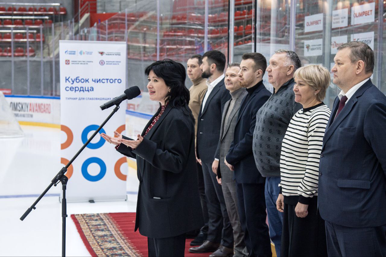Омский НПЗ поддержал межрегиональный турнир по хоккею для слабовидящих детей Омский НПЗ поддержал межрегиональный турнир по хоккею для слабовидящих детей