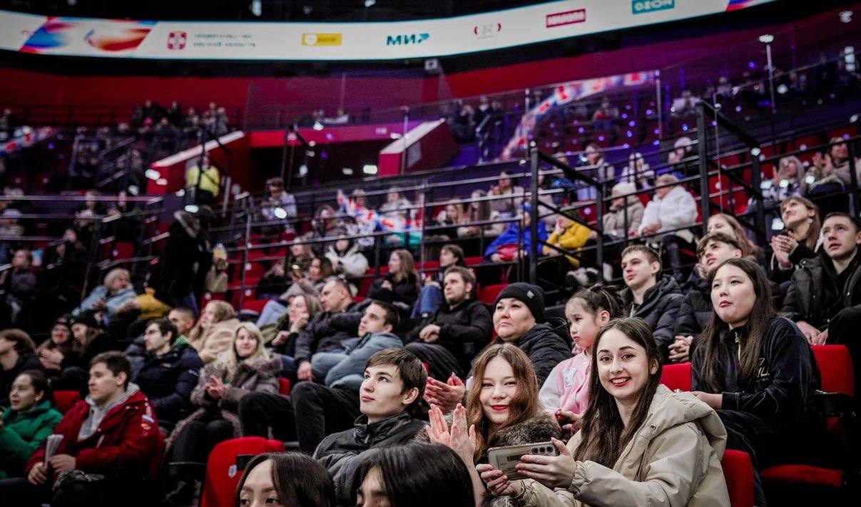 Виталий Хоценко рассказал о старте всероссийских состязаний по фигурному катанию Виталий Хоценко рассказал о старте всероссийских состязаний по фигурному катанию