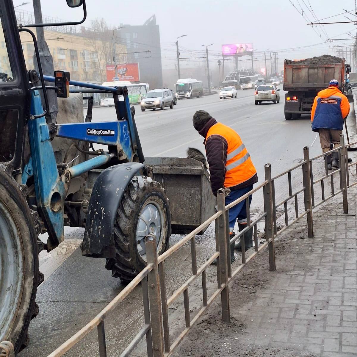 Управление дорожного хозяйства и благоустройства проводит работы по очистке городских территорий Управление дорожного хозяйства и благоустройства проводит работы по очистке городских территорий