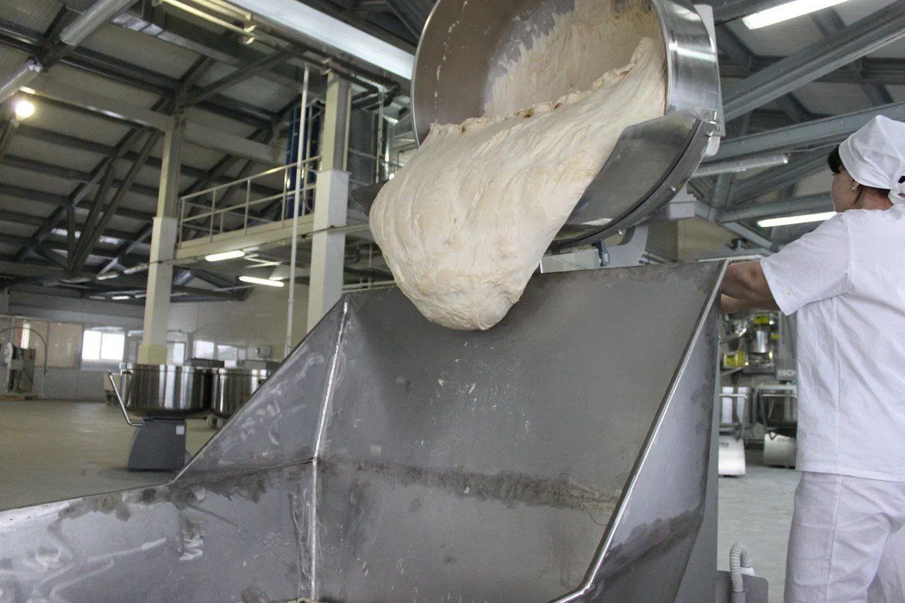 Больше свежих батонов, меньше времени на производство: Омский «Хлебодар» подвел итоги участия в проекте «Производительность труда» Больше свежих батонов, меньше времени на производство: Омский «Хлебодар» подвел итоги участия в проекте «Производительность труда»