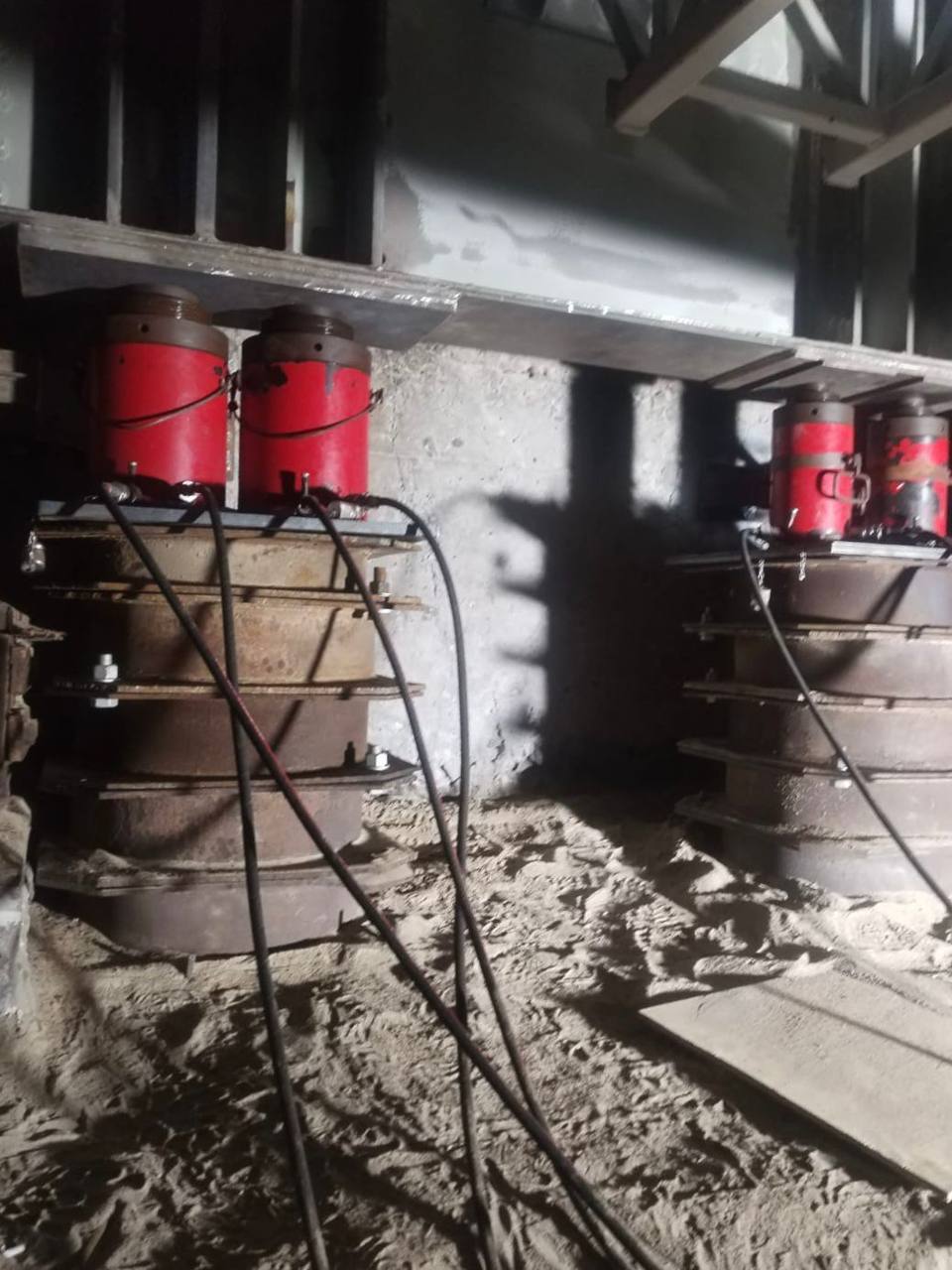 Сергей Шелест: Минувшей ночью на мосту им. 60 лет ВЛКСМ приступили к замене конструктивных элементов на одной из опор сооружения