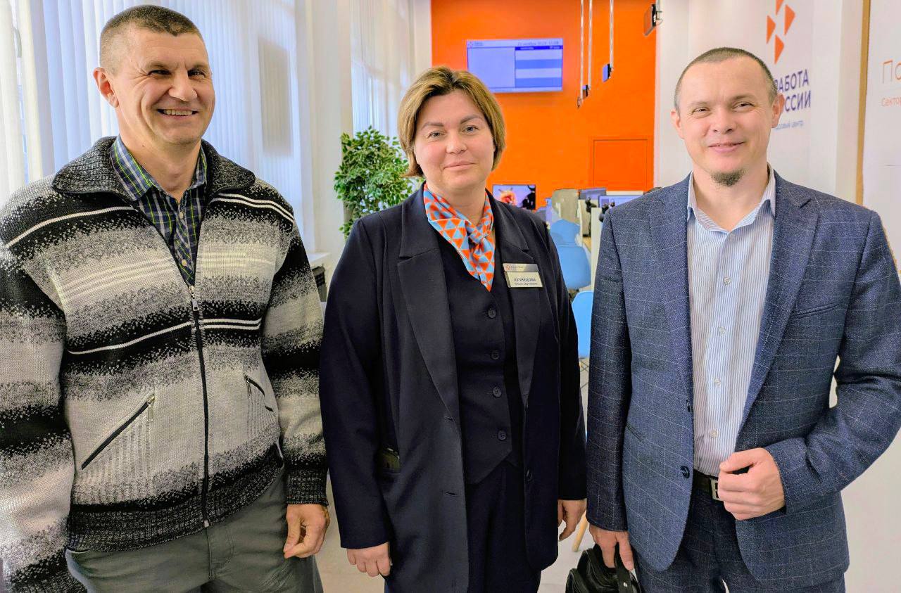 Финалисты проекта «ПРОдвижение ГЕРОЕВ» посетили ярмарку вакансий в Омске