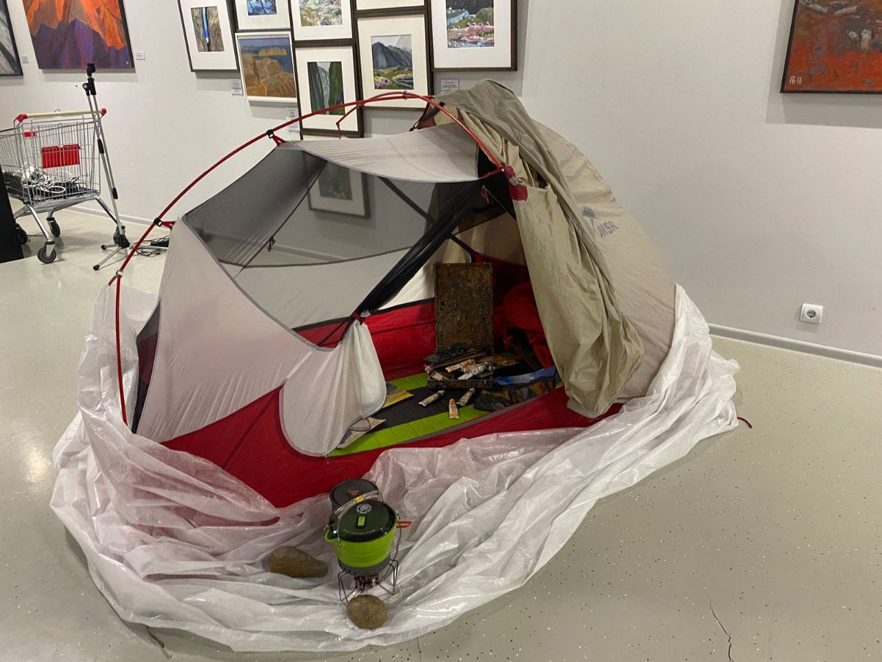 В парке «Россия - моя история» сегодня открылась масштабная выставка «Путь к вершине»: Евгений Дорохов, Геймран Баймуханов, Татьяна Колточихина и другие известные омские художники показывают свой взгляд на горы В парке «Россия - моя история» сегодня открылась масштабная выставка «Путь к вершине»: Евгений Дорохов, Геймран Баймуханов, Татьяна Колточихина и другие известные омские художники показывают свой взгляд на горы