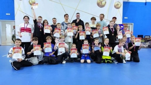 В Омске прошли чемпионат и первенство региона по брейкингу