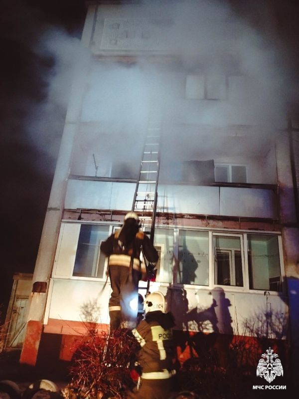 #.  20   20:46           3-  