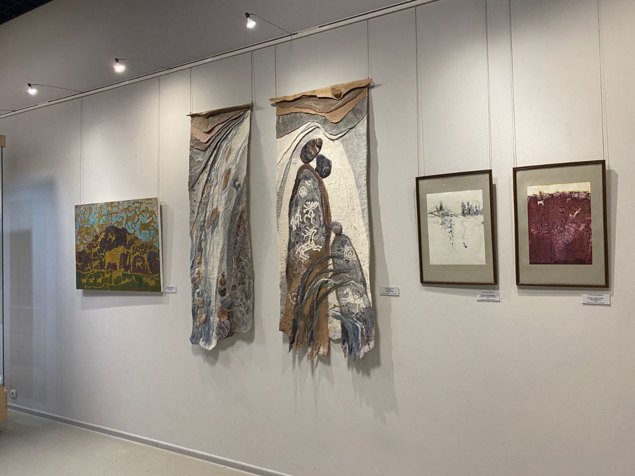 В парке «Россия - моя история» сегодня открылась масштабная выставка «Путь к вершине»: Евгений Дорохов, Геймран Баймуханов, Татьяна Колточихина и другие известные омские художники показывают свой взгляд на горы В парке «Россия - моя история» сегодня открылась масштабная выставка «Путь к вершине»: Евгений Дорохов, Геймран Баймуханов, Татьяна Колточихина и другие известные омские художники показывают свой взгляд на горы