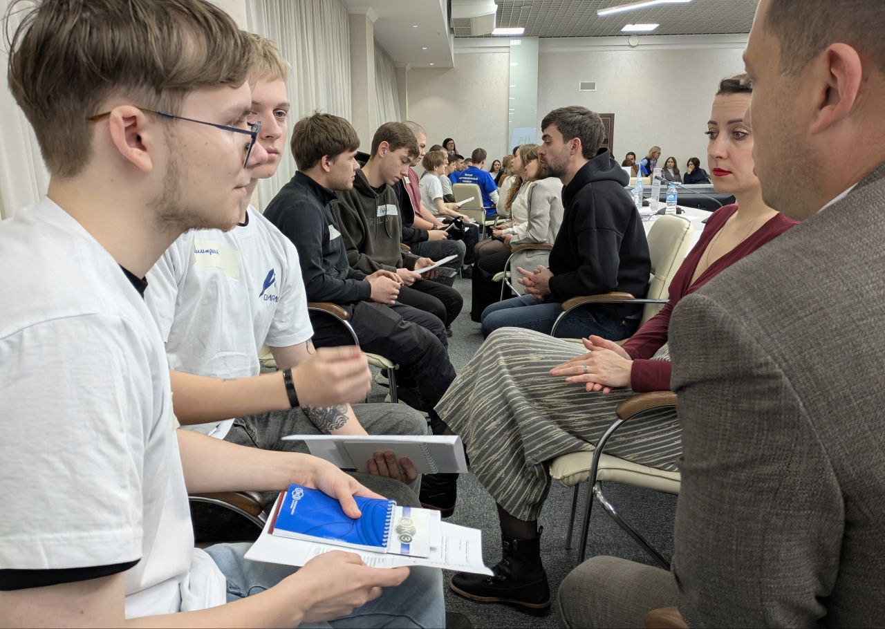 Более 800 молодых специалистов региона получили возможность профессионального роста с помощью «Трамплина» Более 800 молодых специалистов региона получили возможность профессионального роста с помощью «Трамплина»