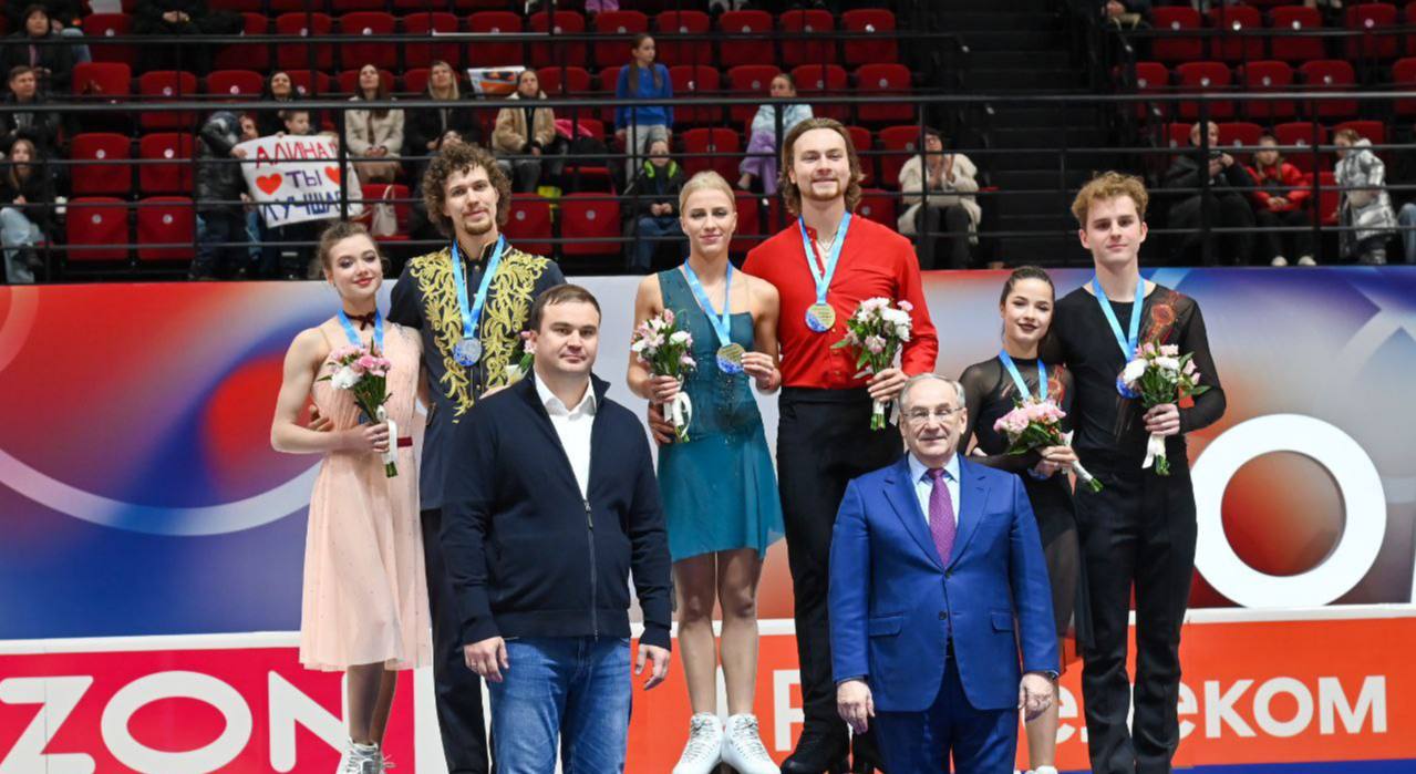 В Омске феерично завершился этап Гран-при по фигурному катанию В Омске феерично завершился этап Гран-при по фигурному катанию