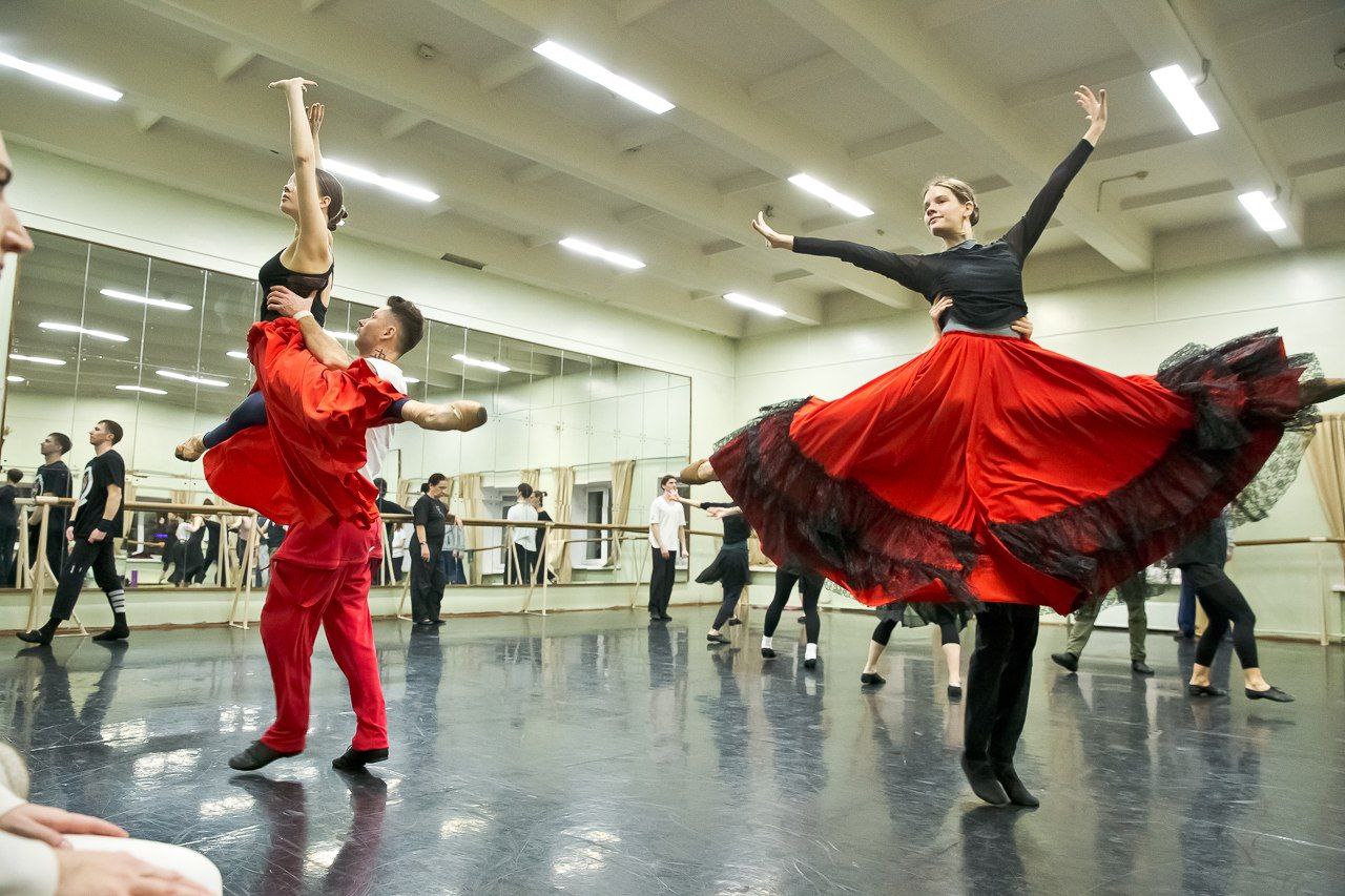 В "Культурной столице-2026" ставят "Кармен" В "Культурной столице-2026" ставят "Кармен"