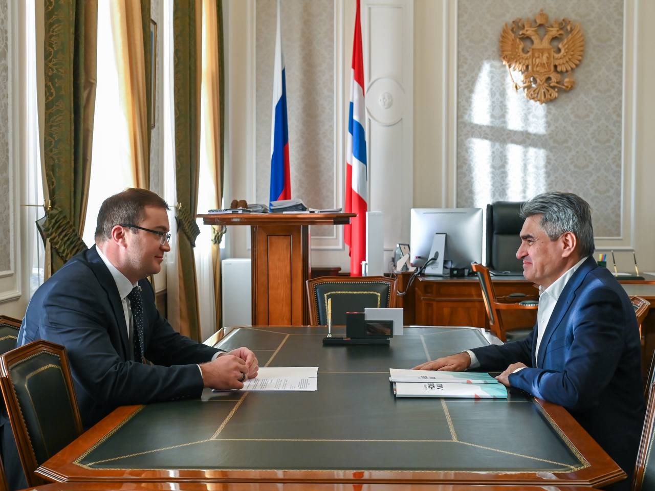 Губернатор Виталий Хоценко встретился с руководителем партии «Новые люди» Алексеем Нечаевым