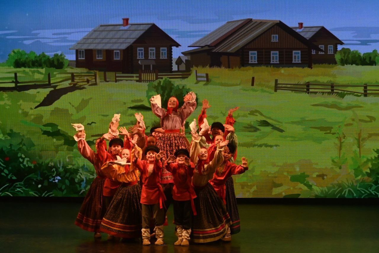 Коллектив Омского государственного детского ансамбля вернулся с победой из Екатеринбурга