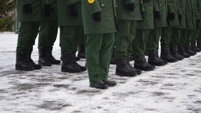 Омича отправили в колонию за ролик о спецоперации