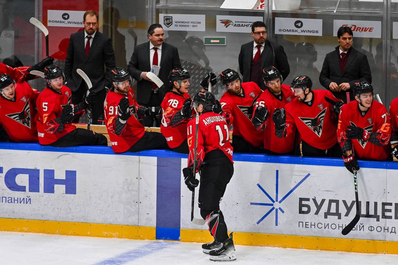 «Авангард» едет в Нижнекамск: ястребам нужна еще одна победа перед финалом выезда