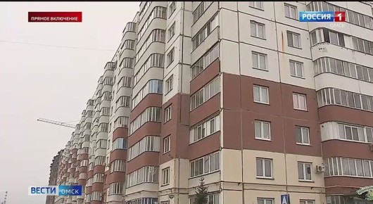 Торговые ларьки раздора появились в одном из омских домов