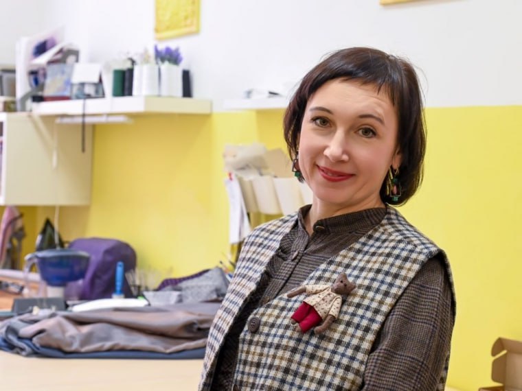 Омичка собрала коллекцию из 700 наперстков