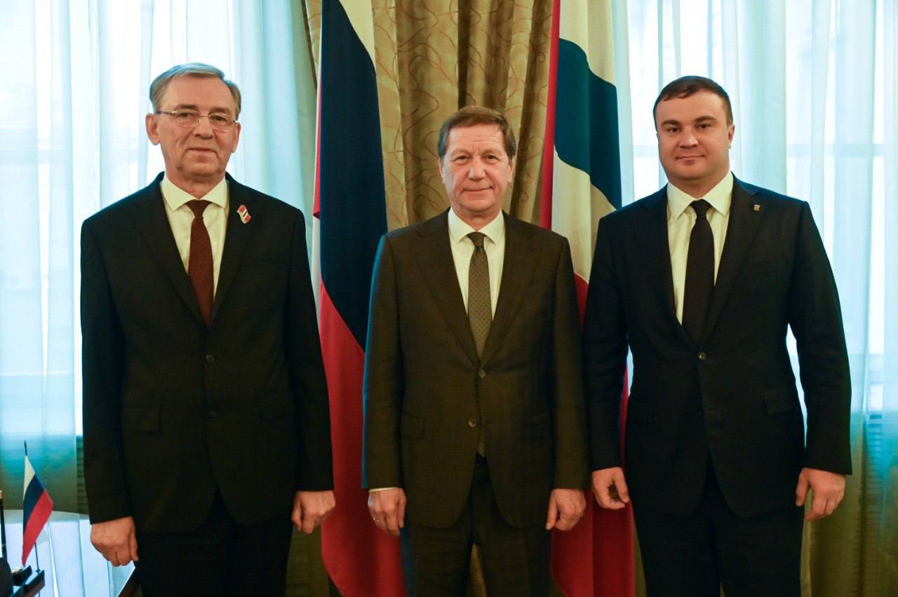 Виталий Хоценко обсудил с Александром Жуковым направления федерального финансирования для Омской области