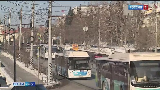 Два миллиарда рублей направят на повышение зарплат бюджетников Омской области