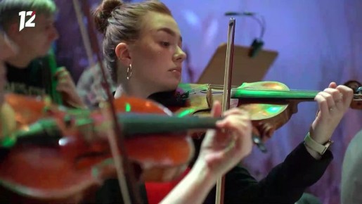  .   ! ,          (0+)