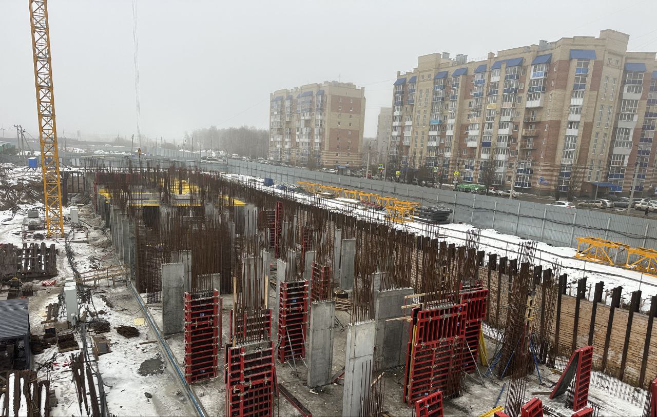 На стройплощадку омского квартала «Снегири» выведен новый подрядчик На стройплощадку омского квартала «Снегири» выведен новый подрядчик