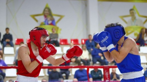 Сегодня в Омске завершился традиционный турнир по боксу памяти заслуженного мастера спорта Александра Анатольевича Островского