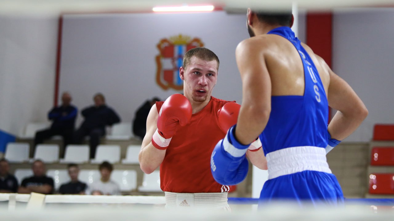 Сегодня в Омске завершился традиционный турнир по боксу памяти заслуженного мастера спорта Александра Анатольевича Островского Сегодня в Омске завершился традиционный турнир по боксу памяти заслуженного мастера спорта Александра Анатольевича Островского