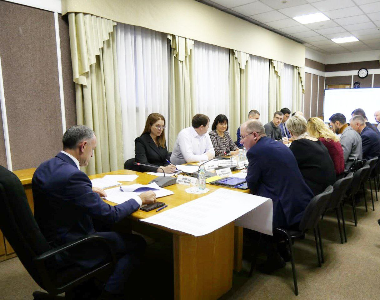 В Омской области землю в аренду для инвесторов и предпринимателей будут предоставлять в несколько раз быстрее