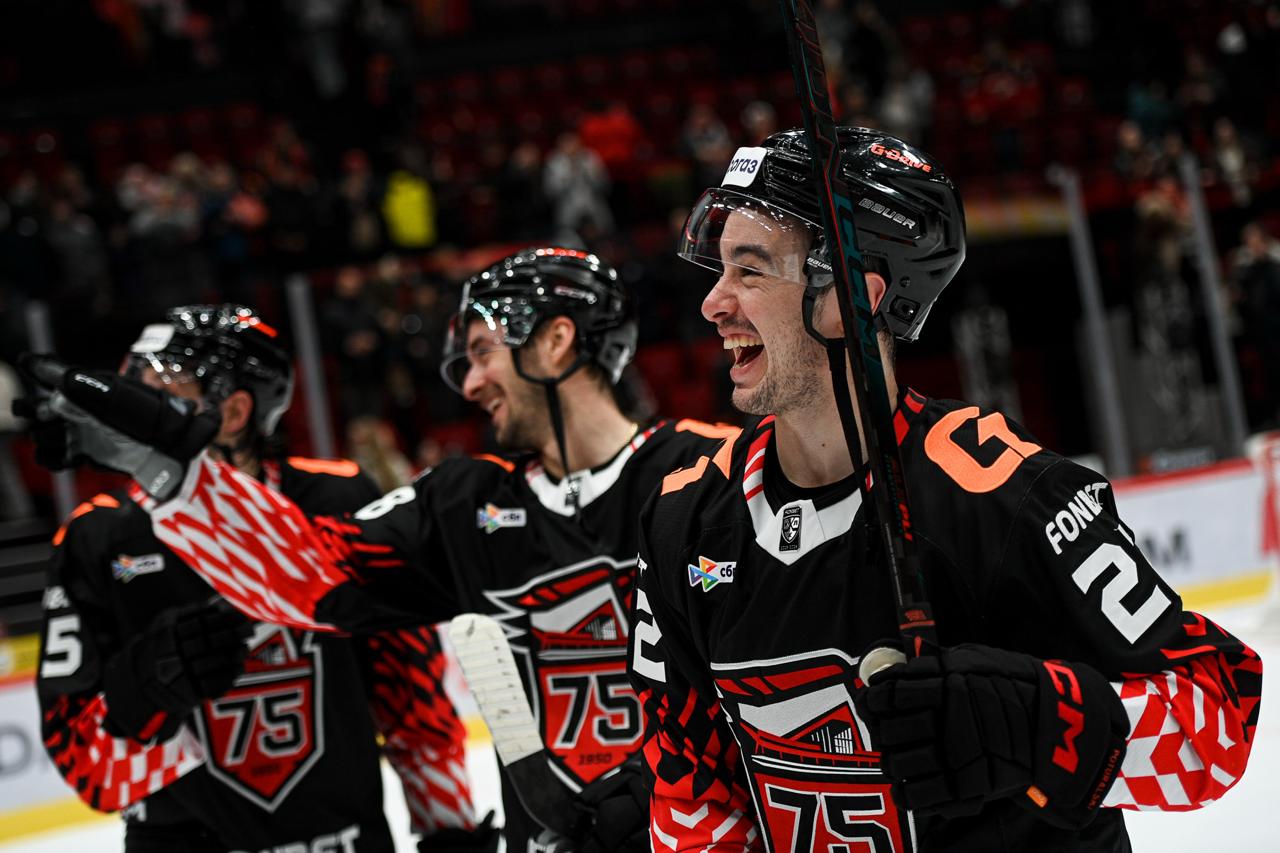 Омский «Авангард» сыграет с московским «Спартаком» на G-Drive Арене