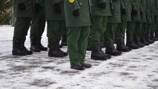 В 2026 году омичей отправят на военные сборы