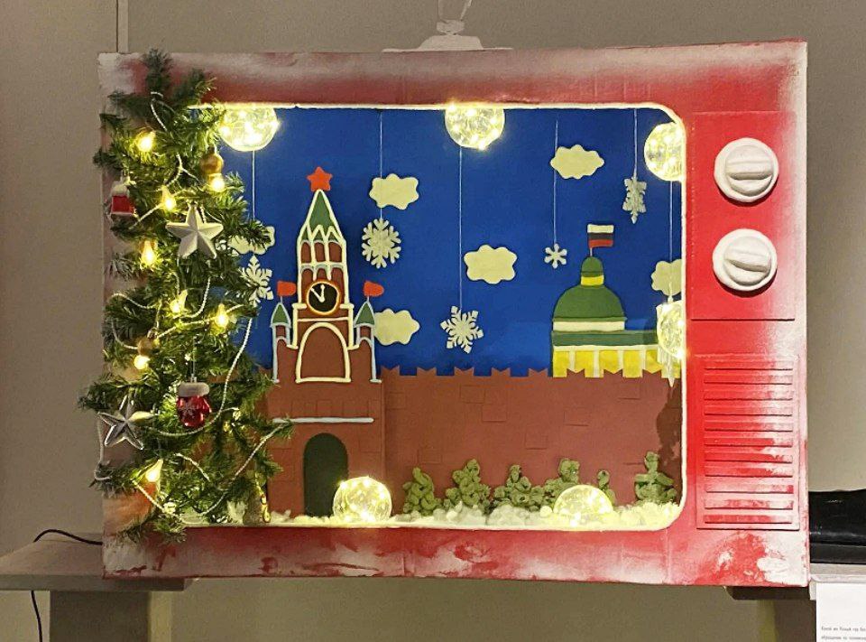 Единственная и неповторимая выставка авторской елки подЕЛЬники-7 открылась в Городском музее «Искусство Омска» Единственная и неповторимая выставка авторской елки подЕЛЬники-7 открылась в Городском музее «Искусство Омска»