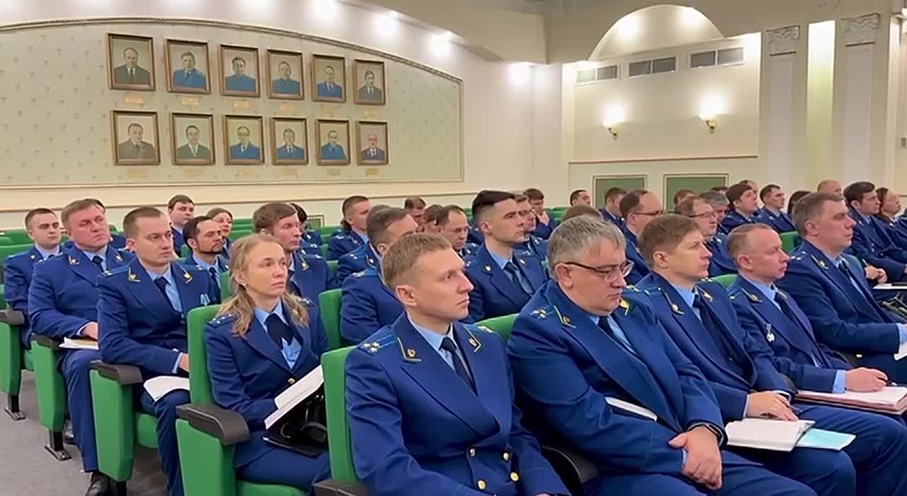 На заседании коллегии прокуратуры Омской области обсуждены вопросы социальной защиты детей-сирот