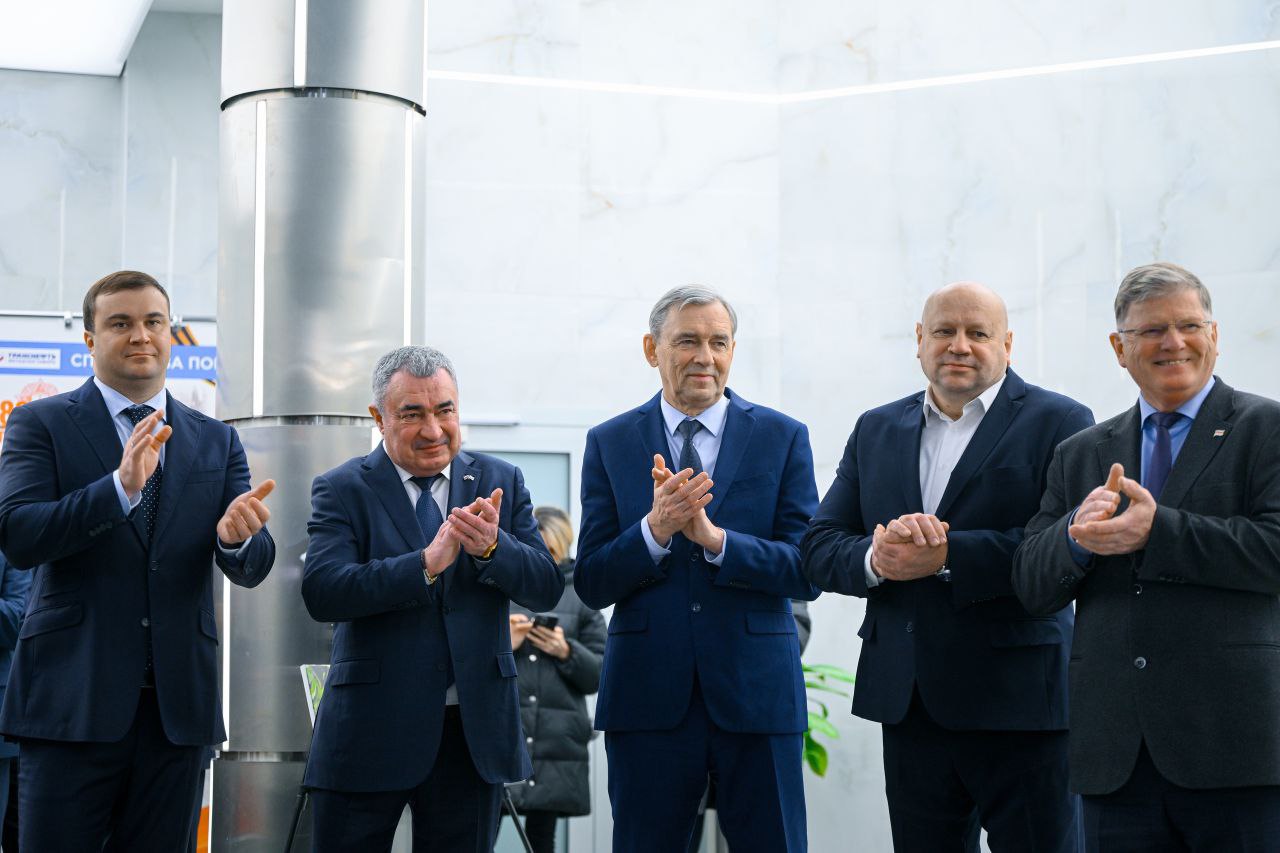 Сотрудники компании «Транснефть — Западная Сибирь» отправили гуманитарную помощь в зону спецоперации Сотрудники компании «Транснефть — Западная Сибирь» отправили гуманитарную помощь в зону спецоперации