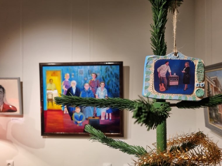 В Омске открылась выставка авторских елок «подЕЛЬники-7» В Омске открылась выставка авторских елок «подЕЛЬники-7»