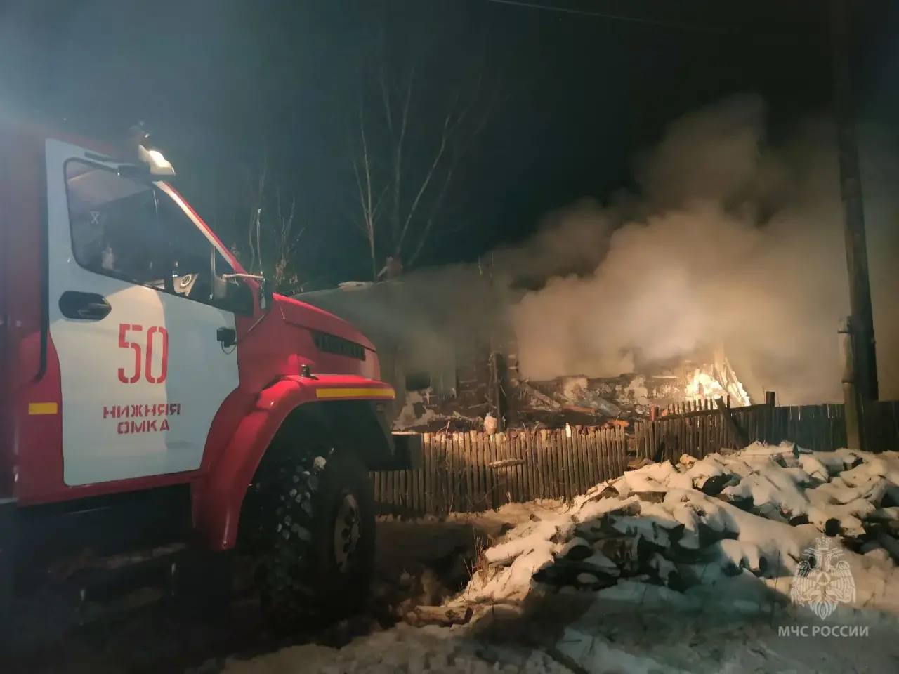 Трагедия в Нижнеомском районе: сгорел дом, погиб мужчина Трагедия в Нижнеомском районе: сгорел дом, погиб мужчина