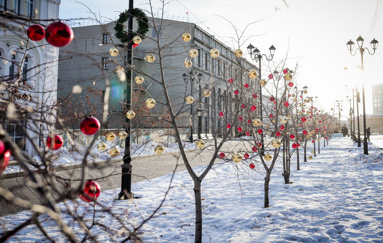 В Омске на улице Партизанской зальют каток В Омске на улице Партизанской зальют каток