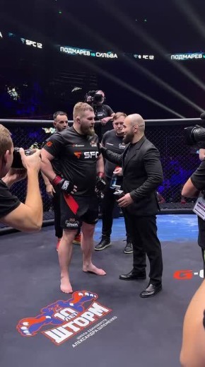 Боец STORM Shlemenko Fight Team Александр «ТОР» Подмарёв одержал победу удушающим приемом в первом раунде!